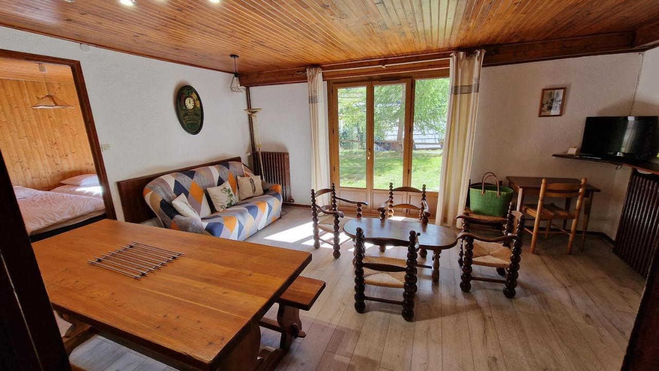 Chalet L'Acinos Montgenèvre Extérieur photo